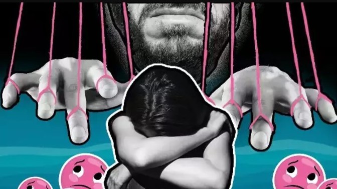 How to save yourself from a controlling in relationship?