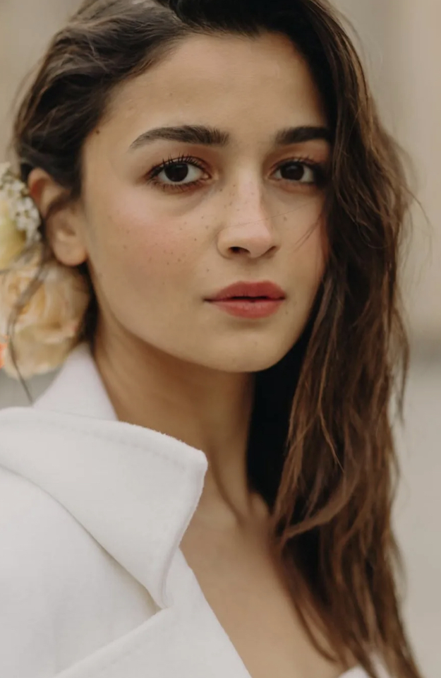 Who’s the prettiest Indian actress ?