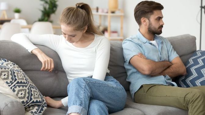 How good are you at communicating issues or problems in a relationship?