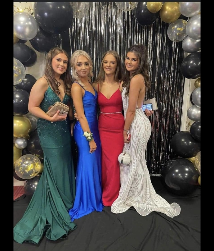 Guys, which women fits do you like the most?