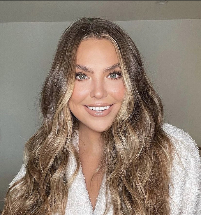 Guys, What y’all think about Hannah brown from the bachelorette?