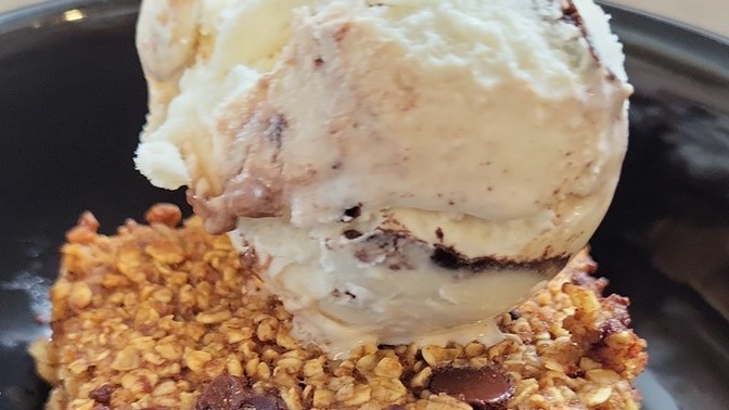 I tried to copy starbucks oat fudge bar. What do you think?