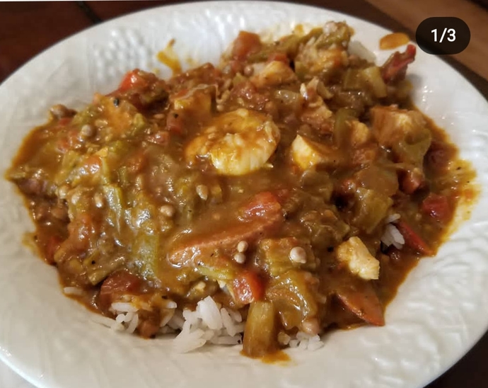 What are your favorite dishes/foods?