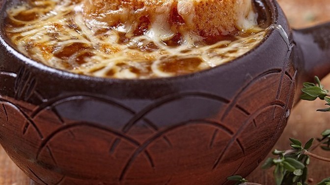 What are your favorite dishes/foods?