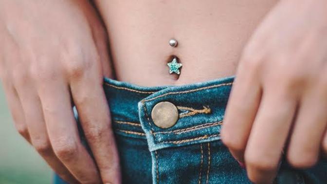 Girls, Which kind of accessories are you using for your body?