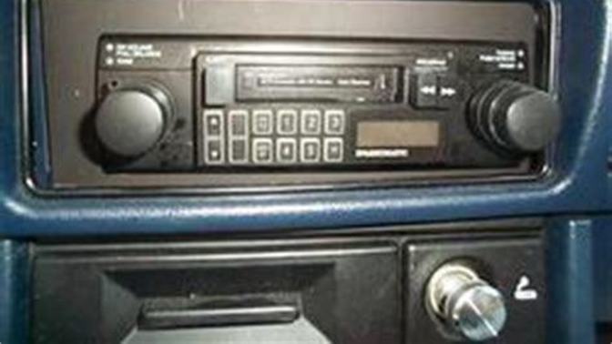 Did you ever picked up commercial radio stations from other parts of the country or other parts of the world?
