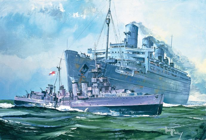 RMS Queen Mary and HMS Curacoa