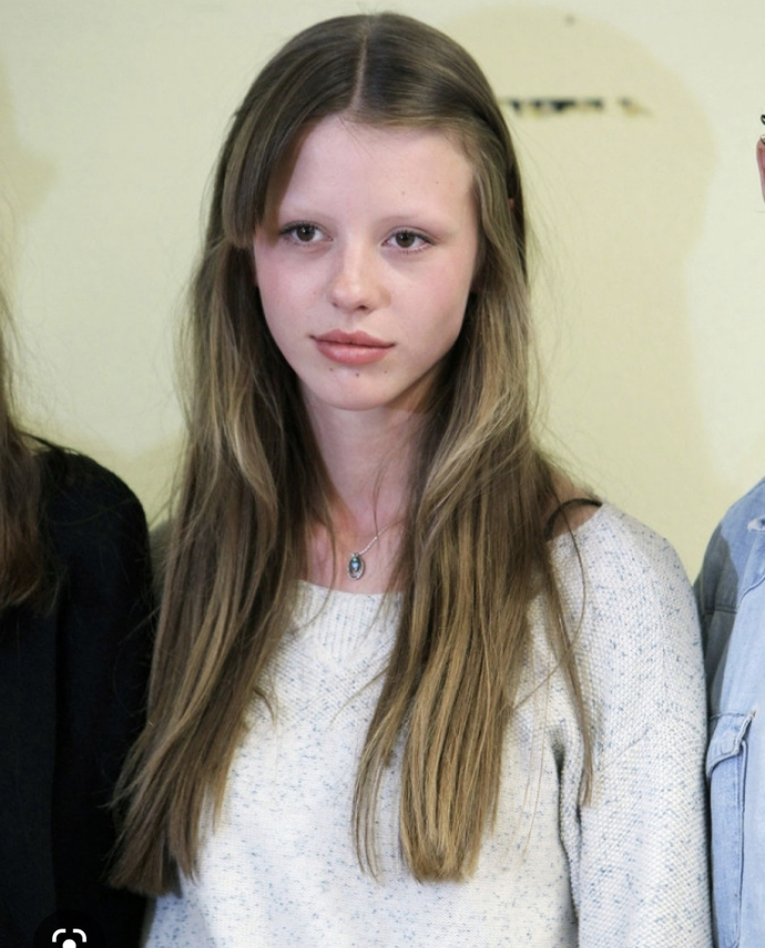 Do you find her pretty (Mia Goth)?