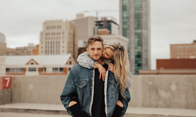 Girls, if you were ready to have sex with a guy youre dating but HE was the one who wanted to wait still would you view this as a good or bad sign?