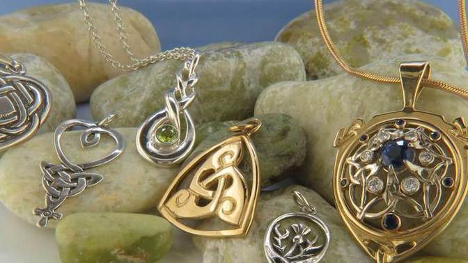 Do you wear any piece or pieces of jewelry at the moment?