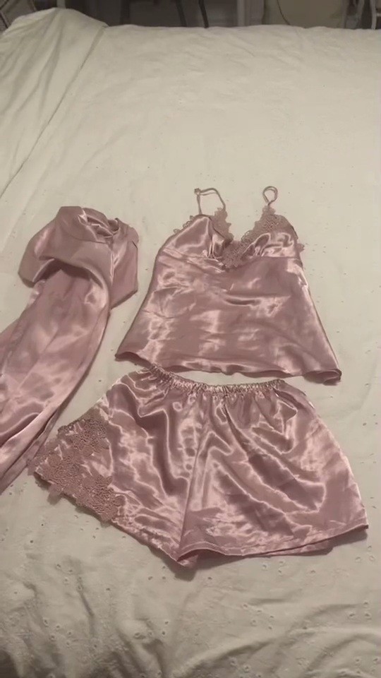 Do you like my new pajamas? And what do your pajamas look like?
