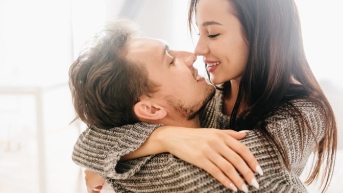 Guys, if you are looking for a long-term relationship with a woman does your opinion of her go down if she is willing to have sex with you 1st date?