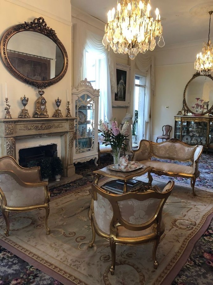 To the people who also enjoys interior design try to show or tell what kinda of room themed you have been interested in creating for your homes?