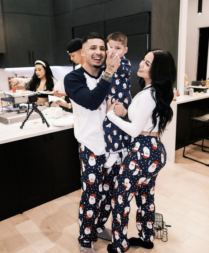 Is matching your outfit/pajamas with your partner cute or cringe?