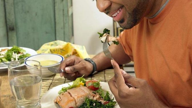 Should you have a right to a well fed jury?