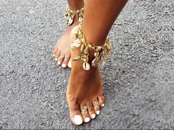 Am I the only one who finds excessive jewelry on women sexy?