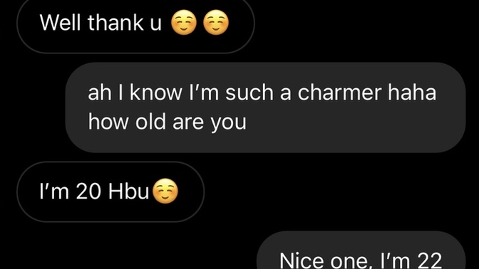 Does it seem like he’s not interested (I’m the dark gray) ?