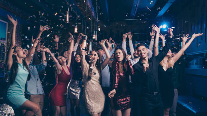Help needed for School reunion party?