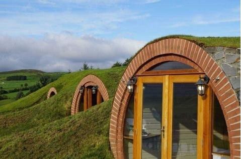 Are hobbit holes the solution to homelessness?