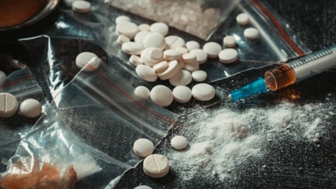 Should drug addicts (not peddlers) be helped rather than punished?