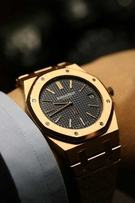Do women like guys who have expensive watches?