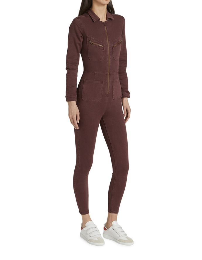 Which shoes would look better with this jumpsuit?
