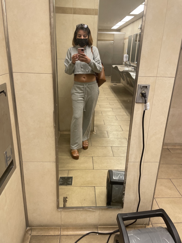 Guys, I want to be curvier? Any tips? Will drinking fiber shakes work?