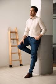 Is this look attractive on men? What do you think when you see a man dressed like this?