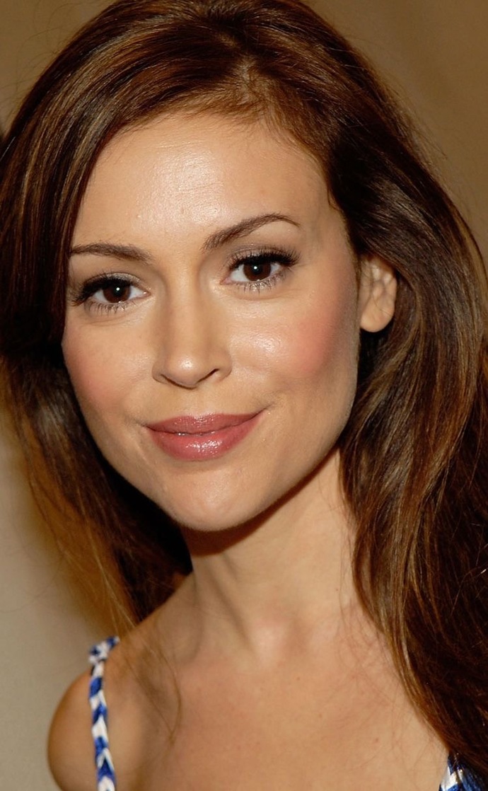 Do you think Alyssa Milano looks Italian?
