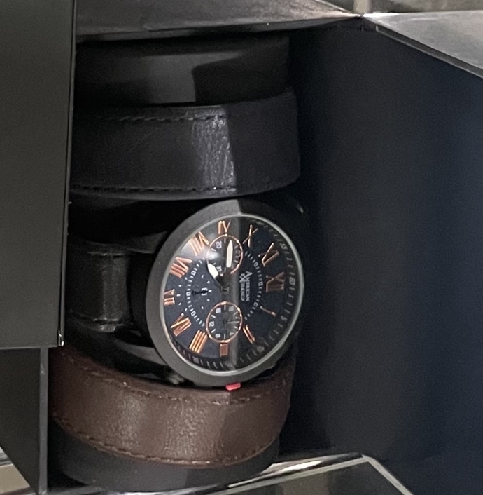 Which watch should I get my boyfriend?