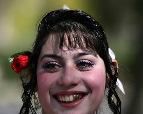 Is Gypsies white or indian?