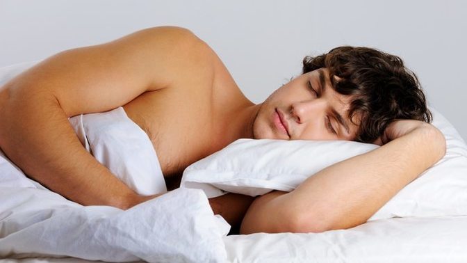 Girls, would you be uncomfortable if you were sharing a room with your male friend (s) and they slept shirtless?
