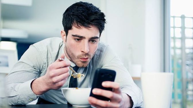 Boyfriend won't stop following cam girls on instagram?