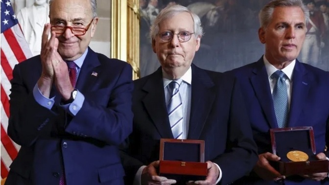Did the two who carry Trumps Water deserve the response they got since they did not want to award the law enforcement for their duty on 1/6?