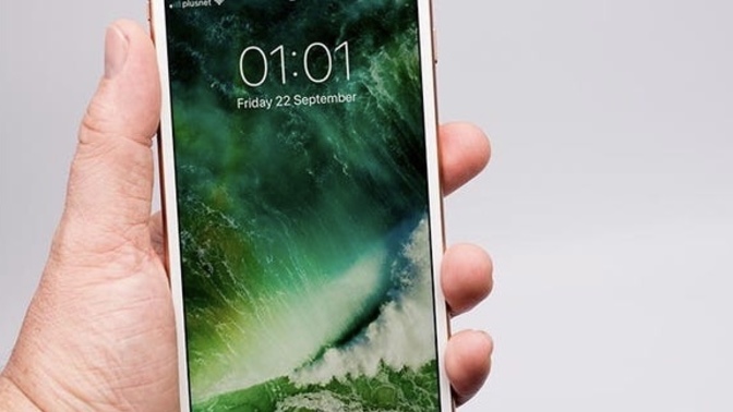 Can I still continue to use my iPhone 7 Plus without IOS 16?