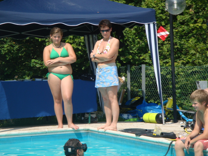 Just for fun what are my mom and little sis thinking in this pic?
