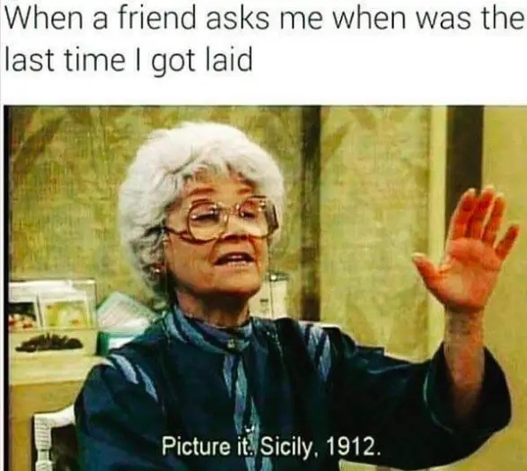 Post a GIF that describes your current relationship status?