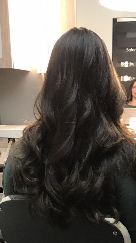 Most attractive black shade on women?
