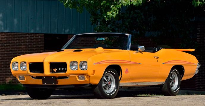 Which of these Star/Main Attraction cars in the upcoming 2023 Mecum Auto auctions is your favorite?