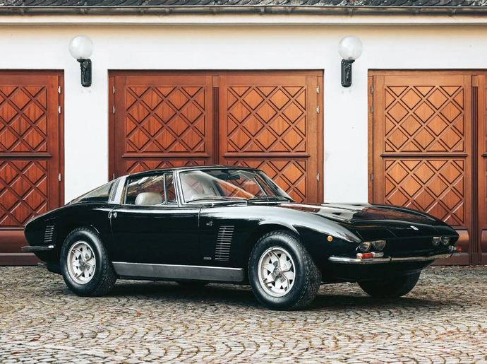 Which of these cars from the 2023 Paris RM Auctions is your favorite?