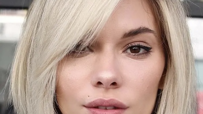 Guys, what do you think of girls with short hair like this?