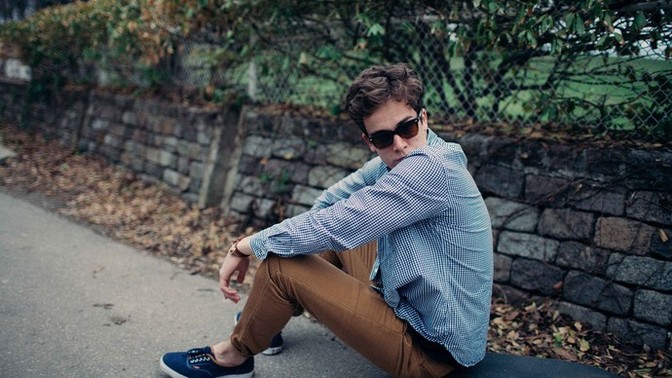 What can a 5’3” man do to become dateable?