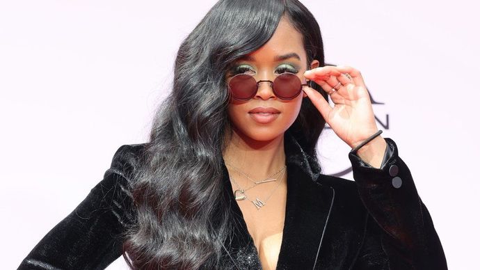 Do you think young 70s Stevie Wonder and Ari Lennox would make a good couple?