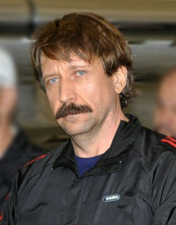 Is viktor bout sexier than britney griner?