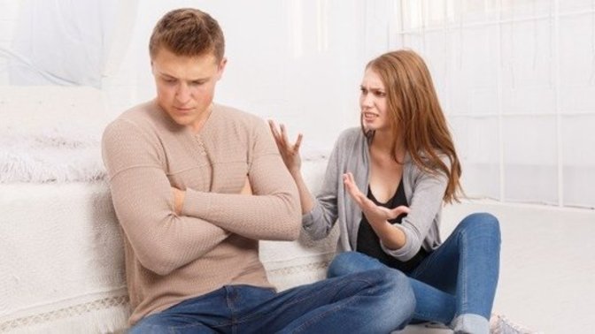 Fiancé says he wonders what life would’ve been like if he got with his crush? Is this normal?
