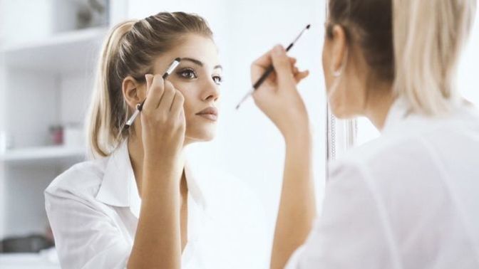 Is it pathetic to look good for someone you like to attract them?