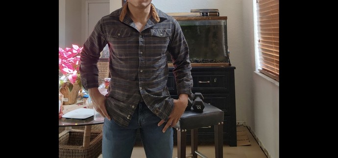How does this flannel look on me?
