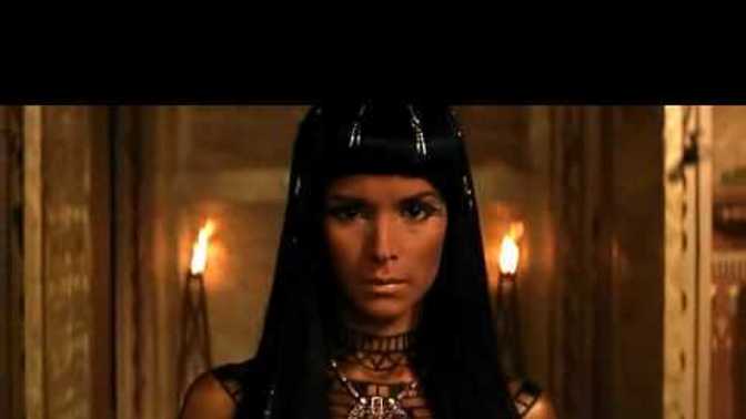 Do movies about cursed mummies make narrative sense?