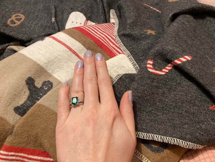 Girls, I’m a 30 year old married guys who paints his nails?
