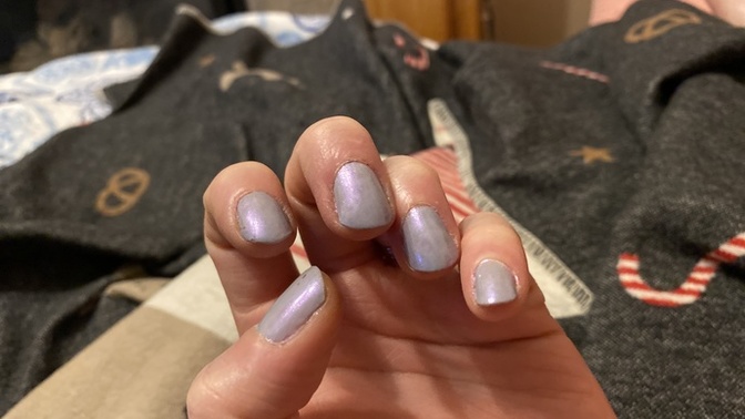 Girls, I’m a 30 year old married guys who paints his nails?